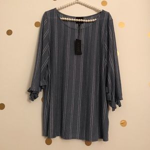 NWT W5 Plus Stripe Ruffle Sleeve Top Blue White